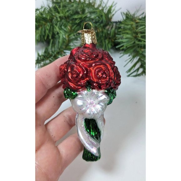 Red Rose Bouquet Old World Christmas Ornament - Picture 5 of 5